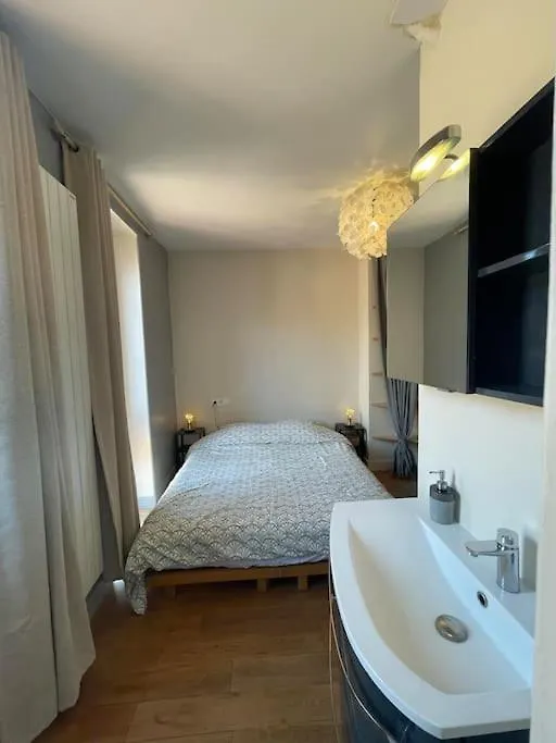 Le Nid De La Pomme Apartment Toulouse 0*,  France
